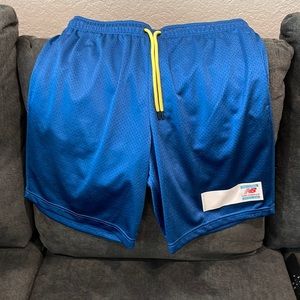 Mens blue Large new balance shorts!